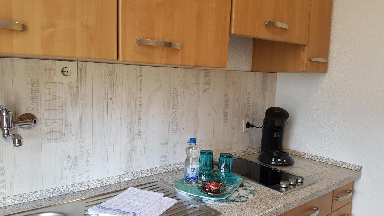 Ferien-& Monteurwohnung Koenen2 Nah Am Westfield Centro オーバーハウゼン エクステリア 写真