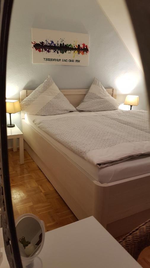Ferien-& Monteurwohnung Koenen2 Nah Am Westfield Centro オーバーハウゼン エクステリア 写真